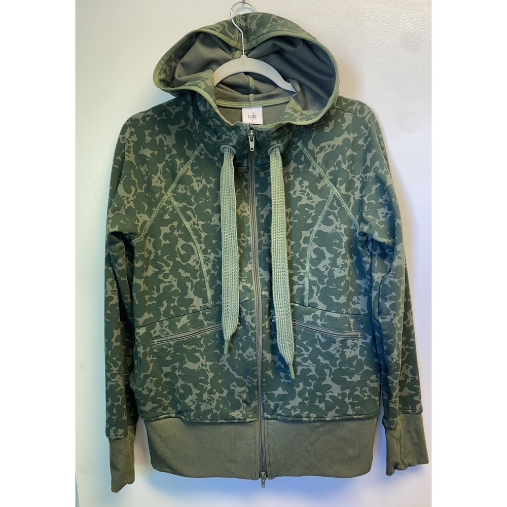 CAbi Green Marathon Hoodie Full Zip Sweatshirt Camo Print 6030 Pockets Small